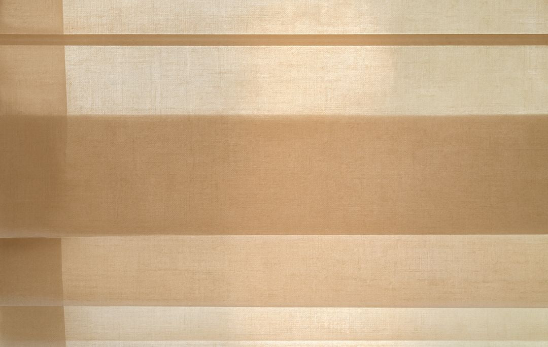 Roman Blinds – Custom Fabric & Motorized Window Blinds