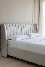 Load image into Gallery viewer, Vertical Channel Tufted bed